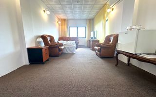 Hotel superb de vânzare, Bihor, 16 camere - Poză 3