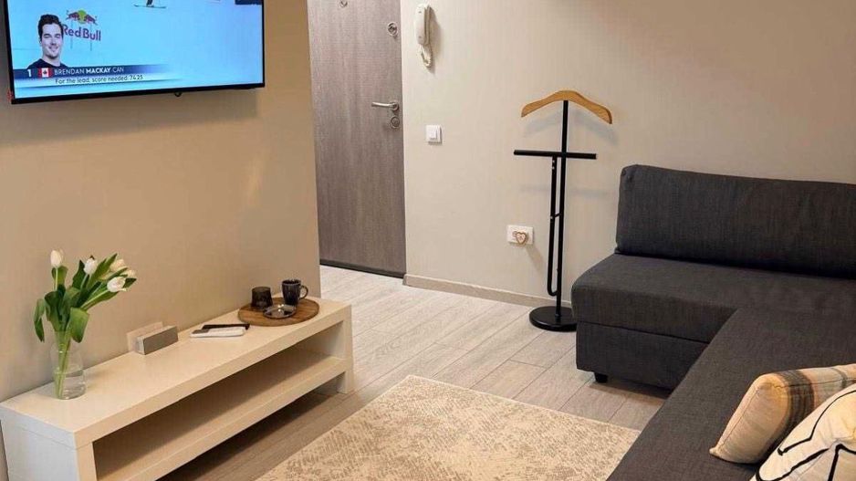 GARSONIERA  DECEBAL, BLOC REABLITAT, RENOVAT, MOBILAT/UTILAT MODERN - Poză 3