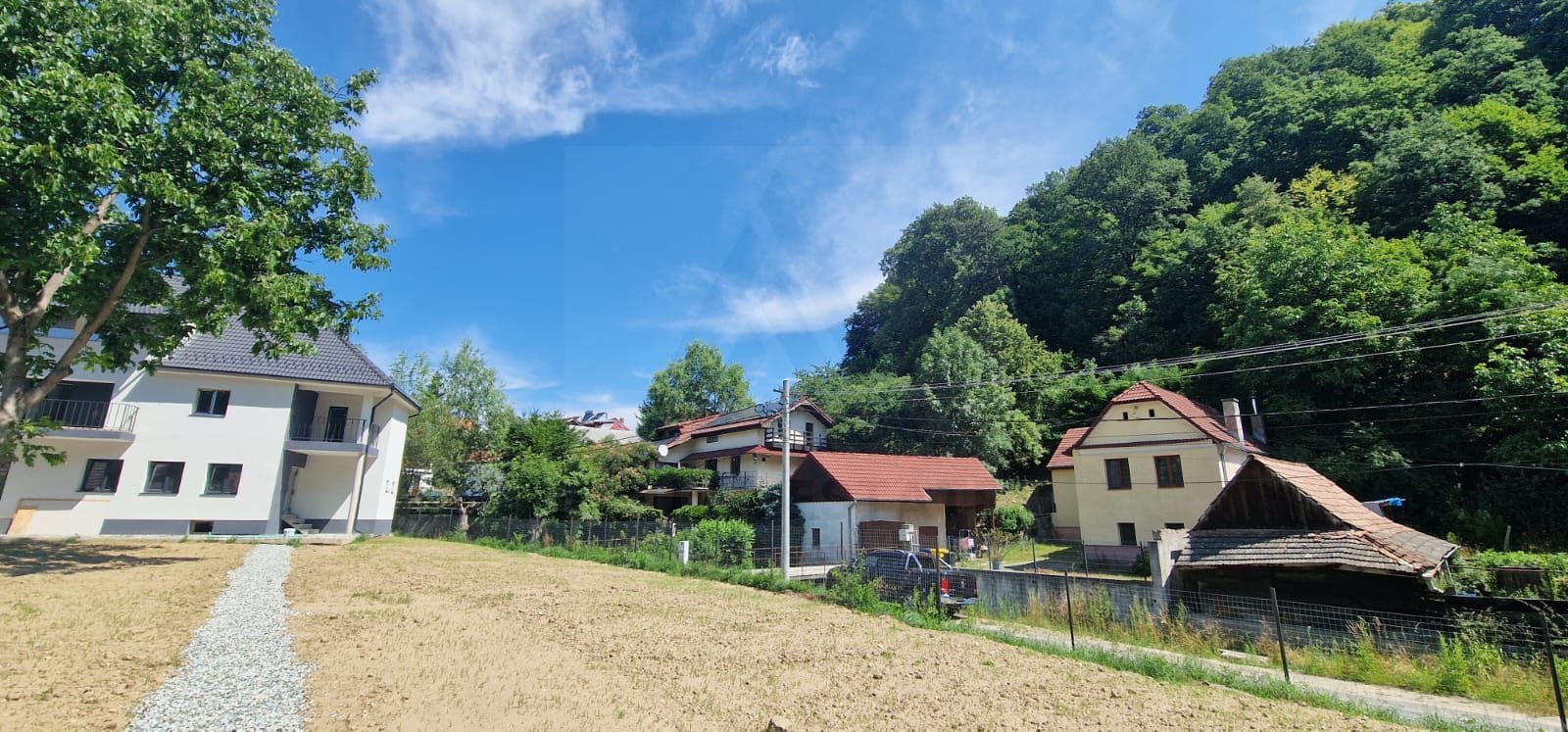 Casa individuala premium 236 mp utili si teren 1200 in Cisnadioara - Poză 14