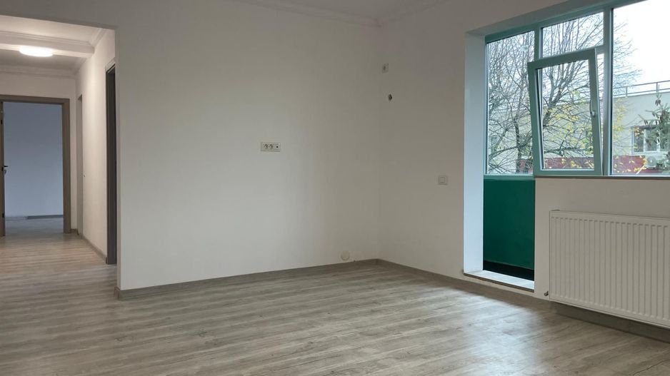 Apartament 3 camere Emil Racovita Ocazie. - Poză 2