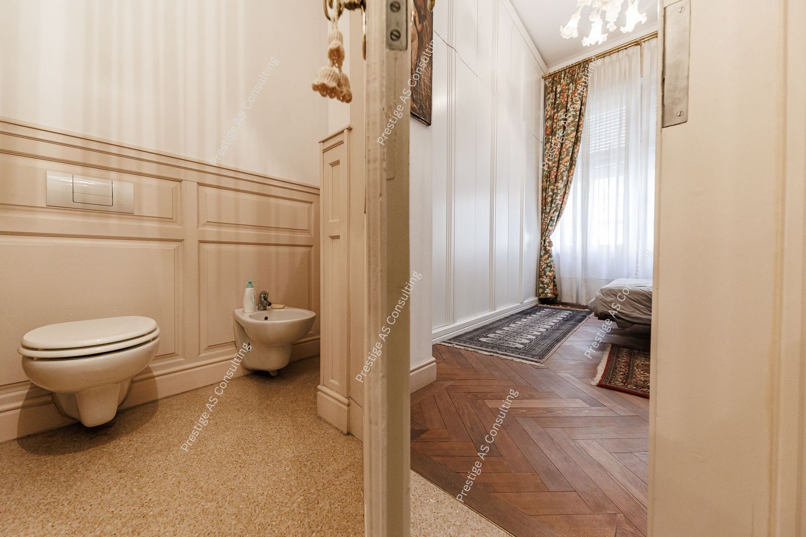 Resedinta patrimoniala de 222 mp | Piata Victoriei | Cladire istorica-Lift - Poză 20