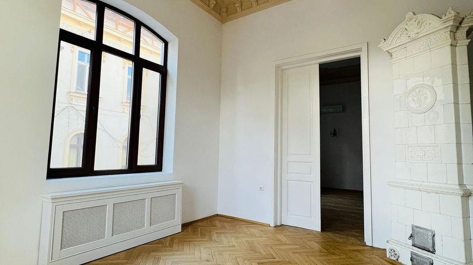 Birouri sau cabinete de Lux în Armenească - Poză 3