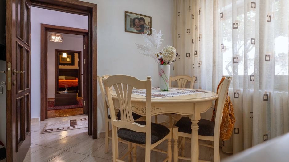 Sala Sporturilor – Bd. Tomis | Casă cu curte în centrul Constanței - Poză 8