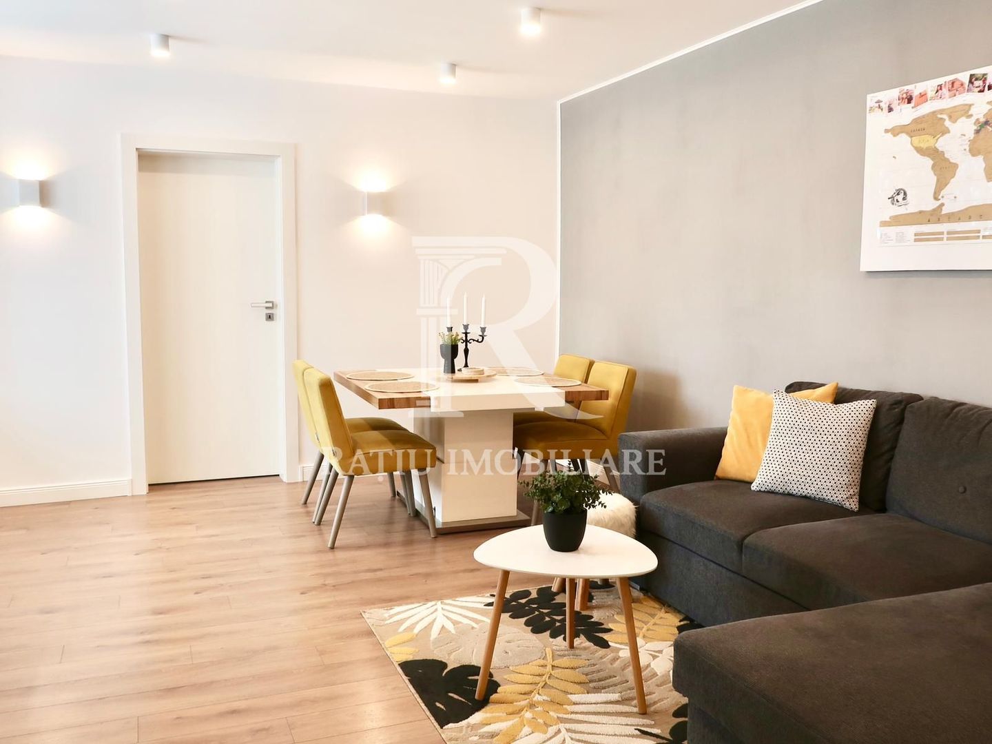 Apartament cu 3 camere | Vedere panoramică deosebită | Oradea - Poză 1