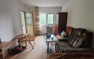 Apartament 2 camere Dec 47 mp Podul de Fier 99000 euro - Poză 1