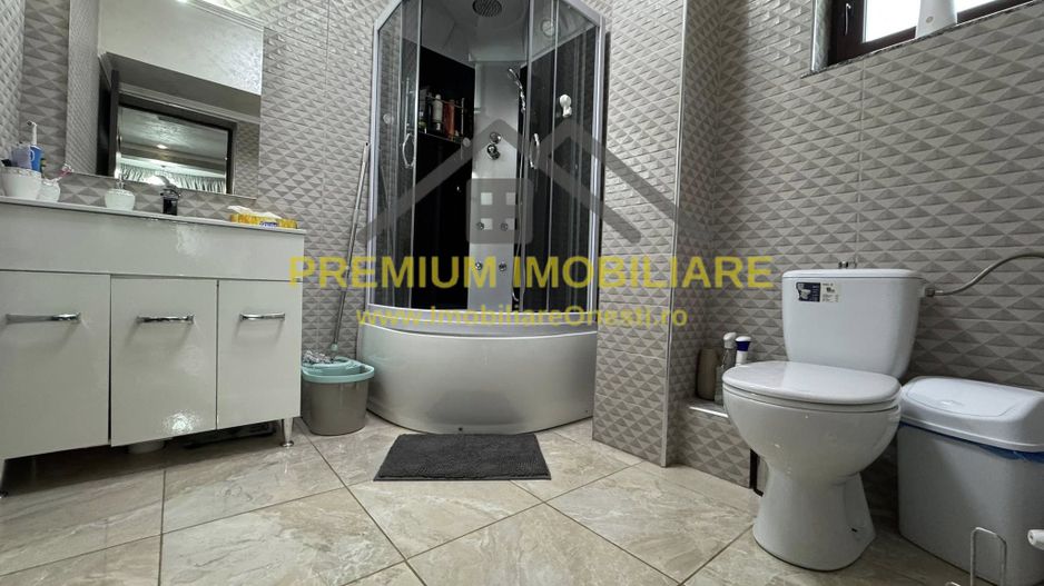 Casa Vila de Vanzare la cheie - Cartier Andrasesti - Poză 11