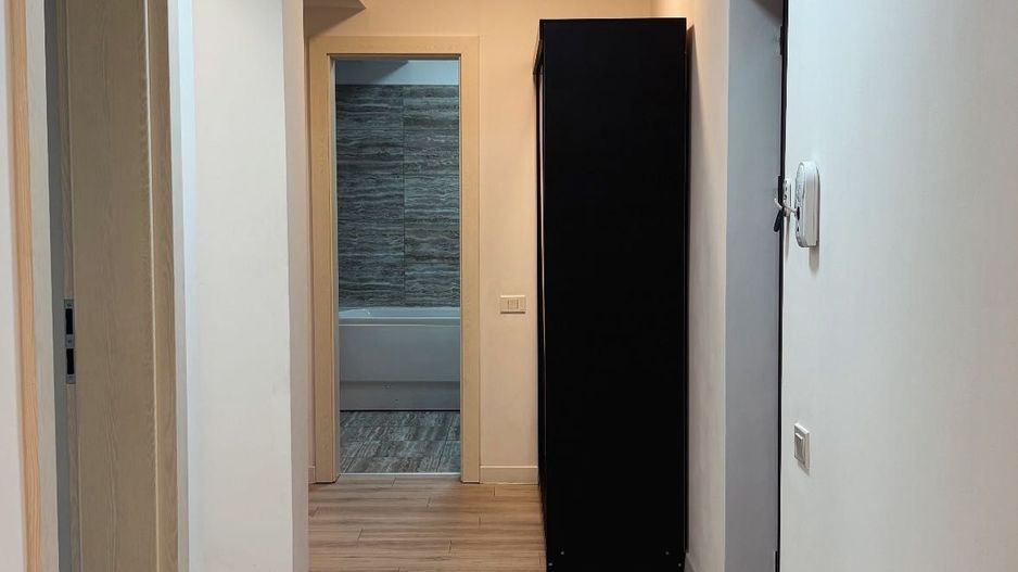 Apartament 2 camere, parcare subterană, centrală proprie, mobilat lux - Poză 3