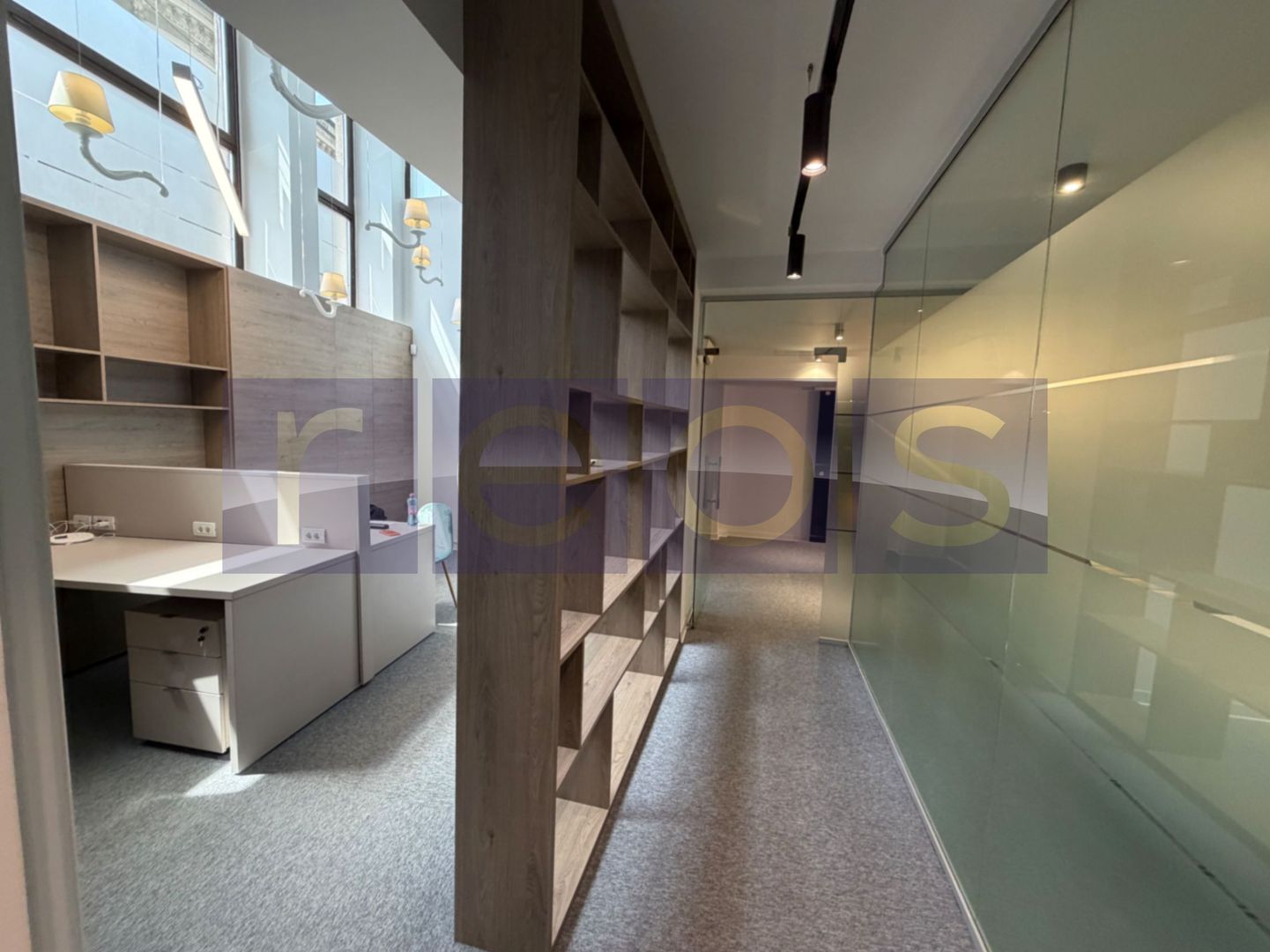 SPATIU BIROURI DE INCHIRIAT | 210 MP | DUPLEX | VITRINA STRADALA | IDEAL FIRME - Poză 1