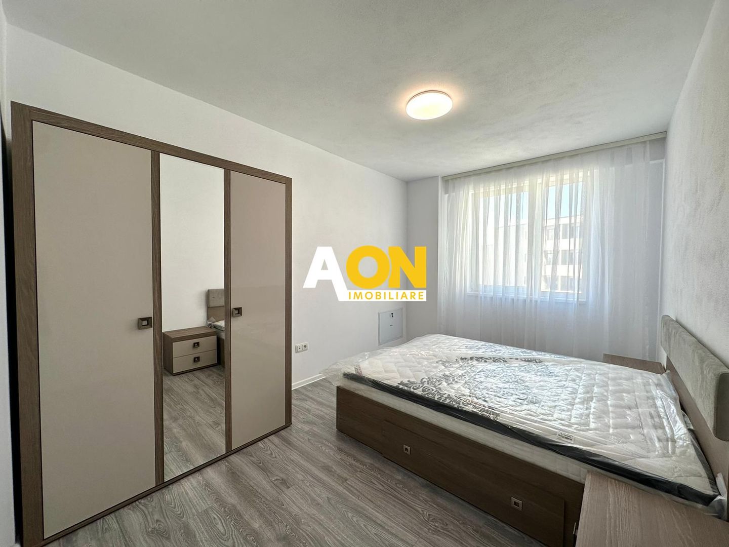 Apartament cu 2 Camere, Bloc Nou, Zona Arex - Poză 4