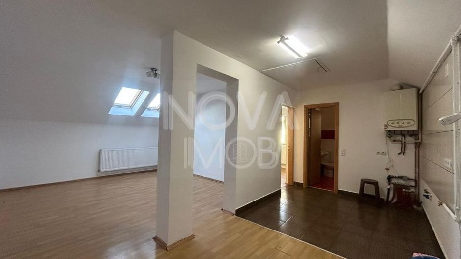 Apartament 2 camere cu pod , zona Strand II - Poză 2