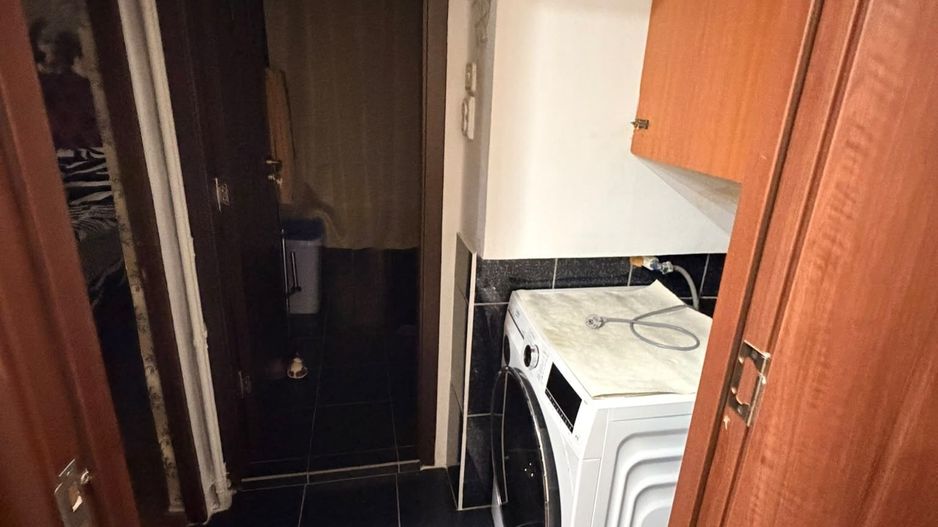 Apartament 4 camere de vanzare Crangasi - Poză 4