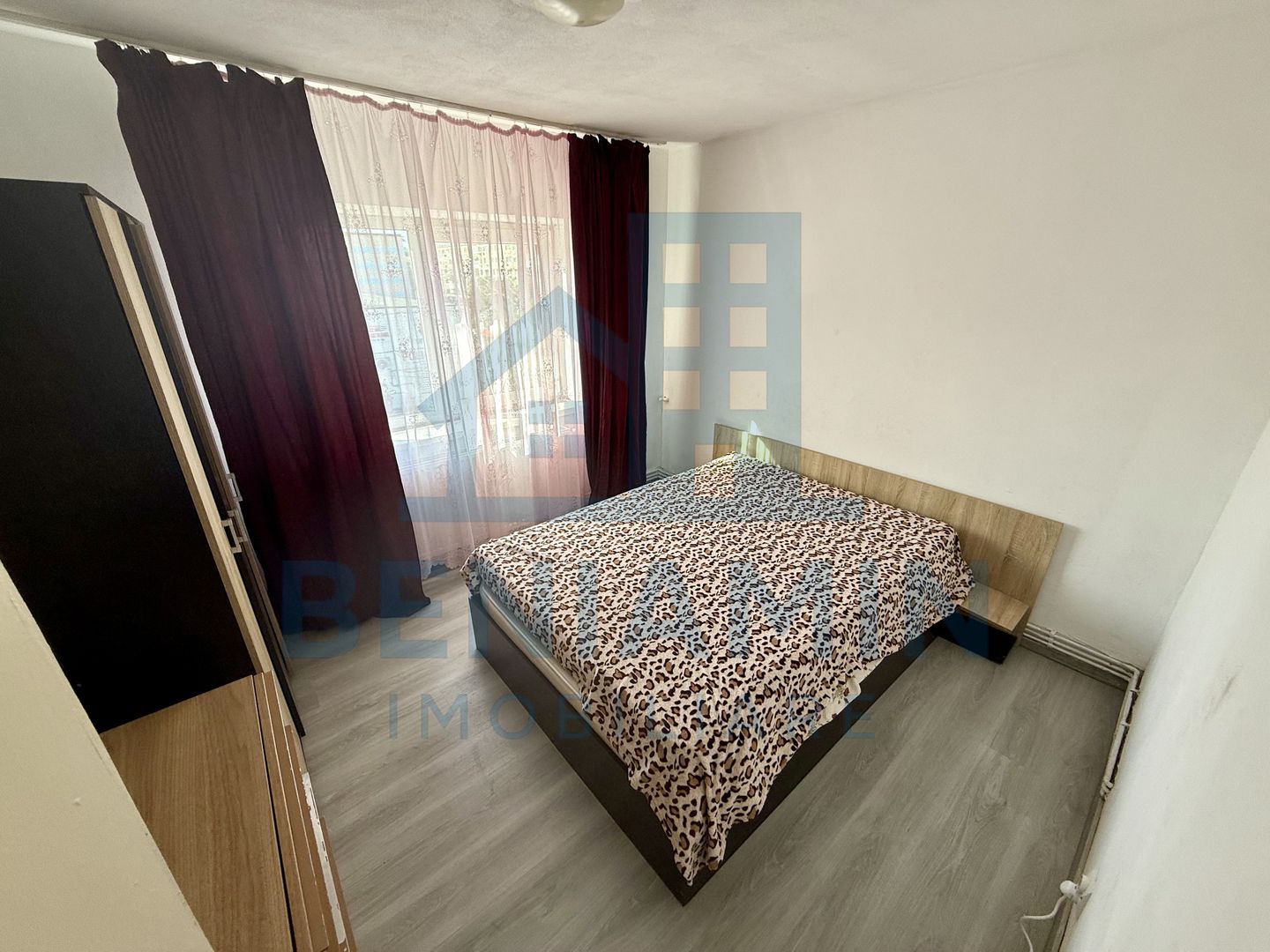 2 camere - etaj 2 -54mp -centrala proprie - Craiovita Noua - Vitaplus - Poză 2