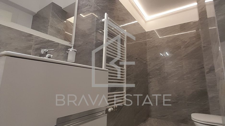 NOU! Penthouse 3 camere, ultrafinisat, terasa, 2 parcari, Buna Ziua - Poză 2