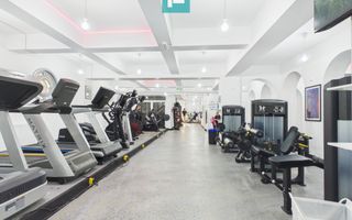 Proprietate Exclusivistă de Închiriat - Poză 46