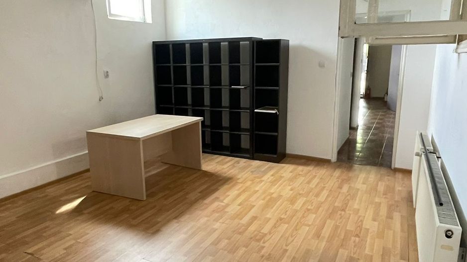 SPATIU BIROURI VILA PARCARE ZONA 1 MAI - Poză 9