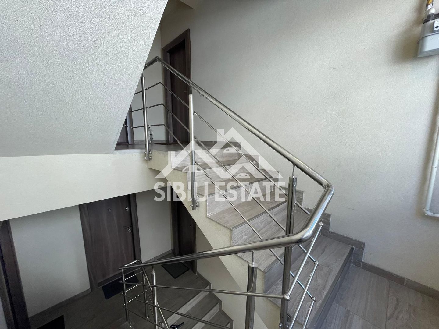 Apartament Premium cu 2 camere et,1-s.utila 50 mp mobilat si utilat - Poză 8