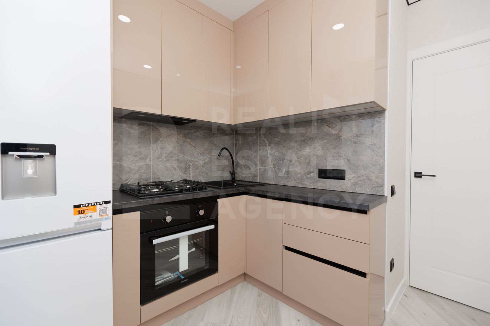 Vânzare, apartament cu 2 camere, str. Causeni, Botanica - Poză 2