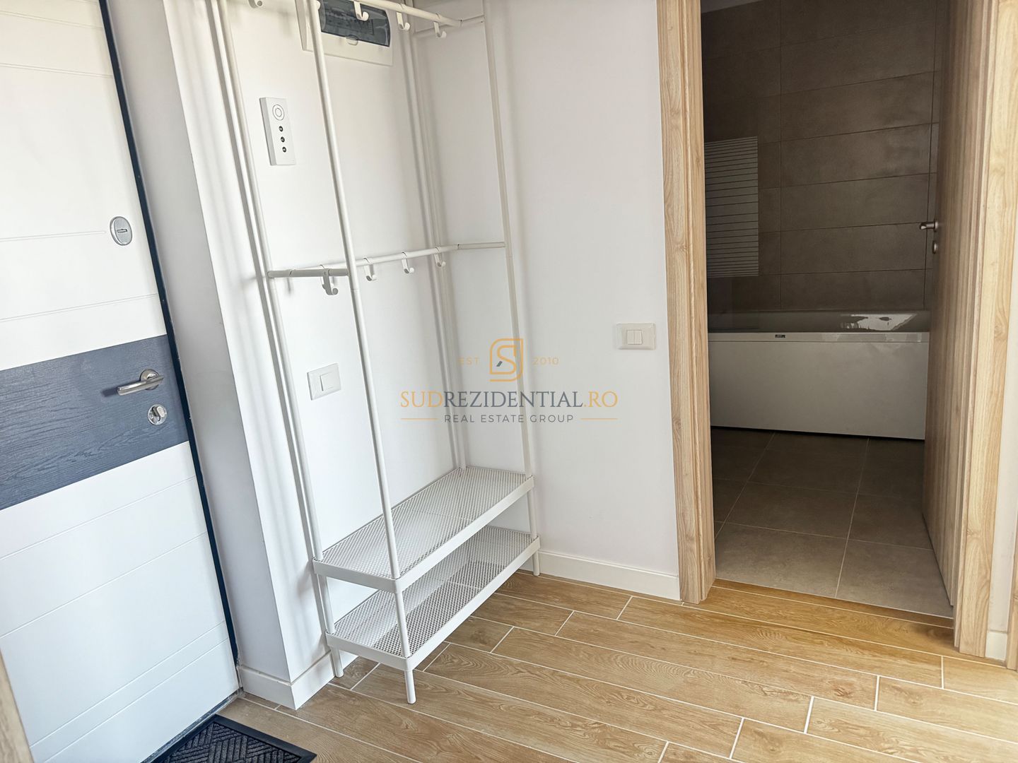 MUTARE RAPIDA! Studio de închiriat 51mp , Metrou Berceni 7-10 min - Poză 8