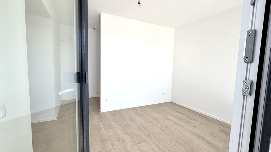 3 camere SU 74 mp + terasa 13.5 mp - Sector 1 - Poză 3