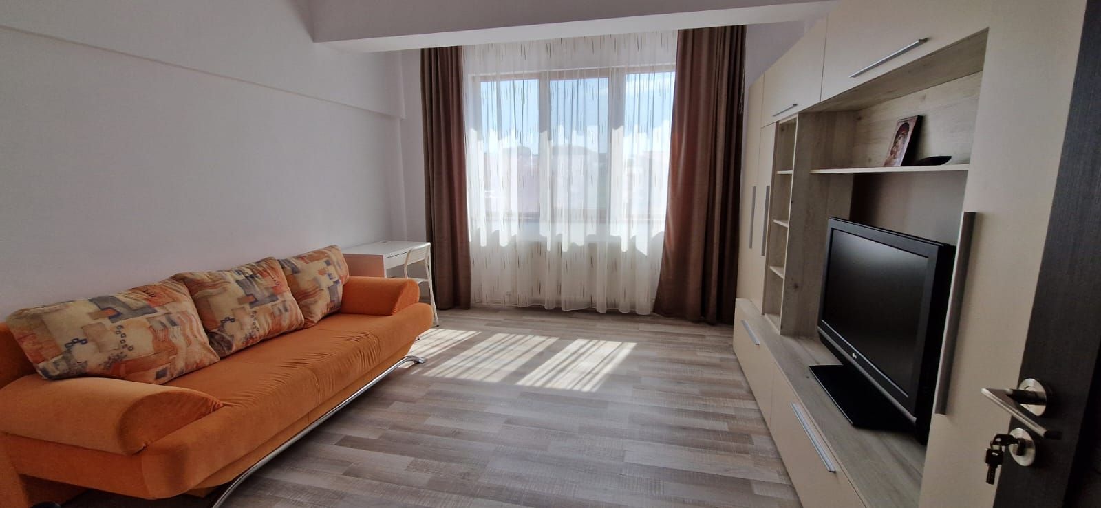 AP. 2 CAMERE MILITARI, BLOC NOU, CENTRALA TERMICA, METROU, 90 MP UTILI - Poză 2