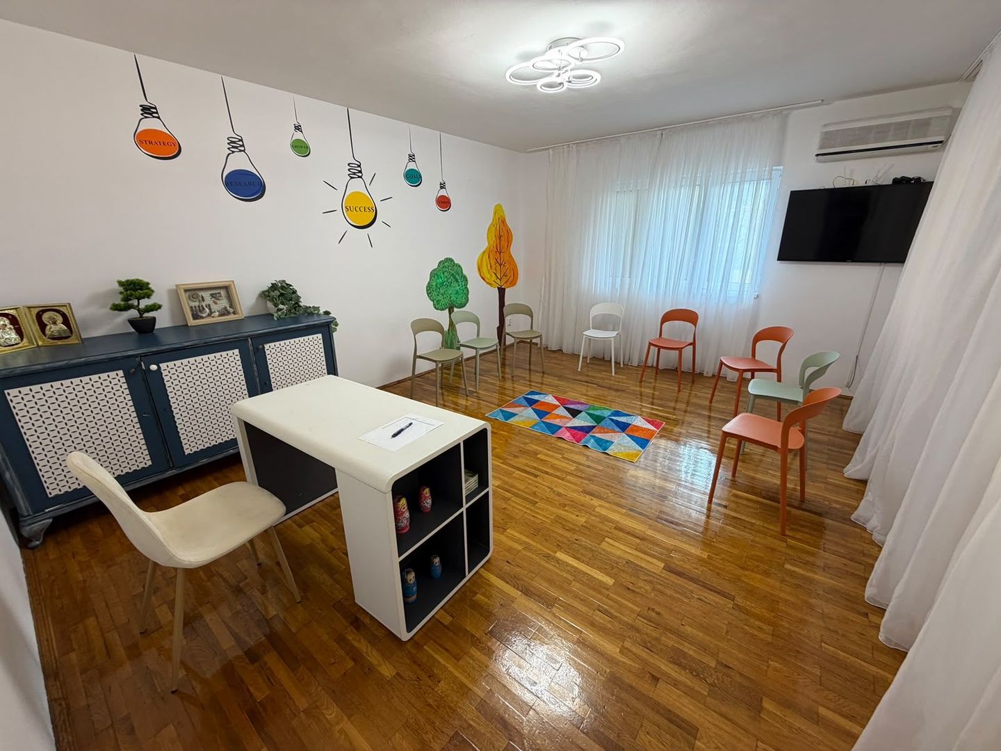 CASA INDIVIDUALA- DOBROESTI, TEREN 350 MP, CENTRALA, MODERN COMIS 0% - Poză 6