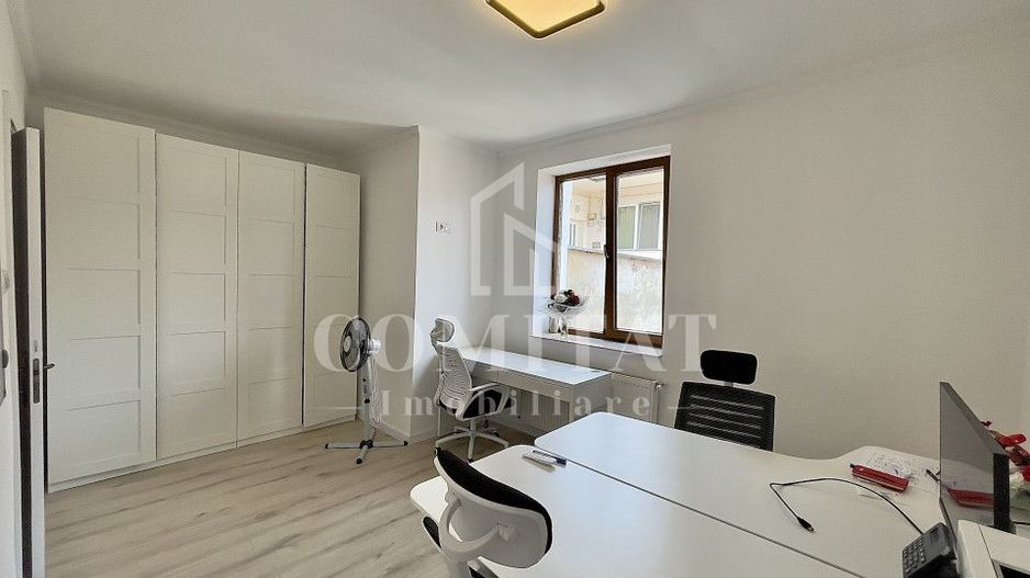 Apartament cu 3 camere Ultracentral - Poză 11