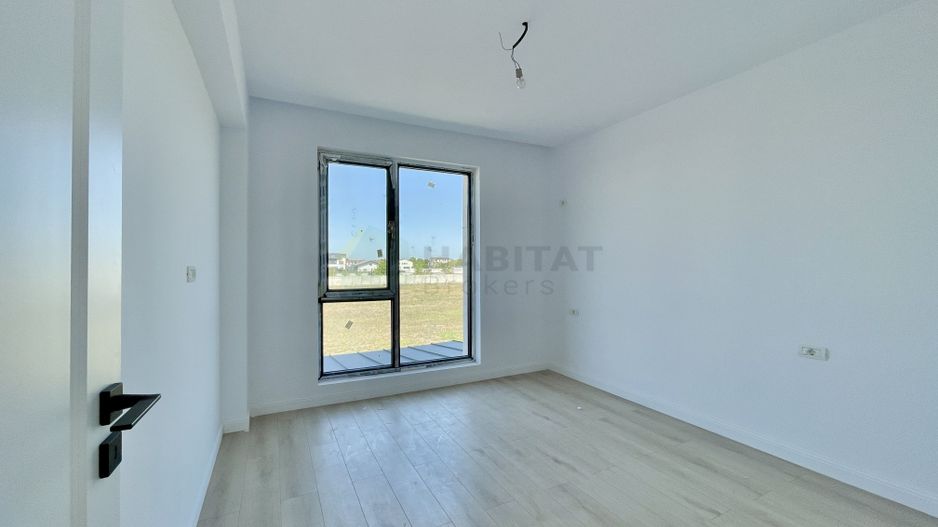 Vila individuala 5 camere Tunari - Poză 14