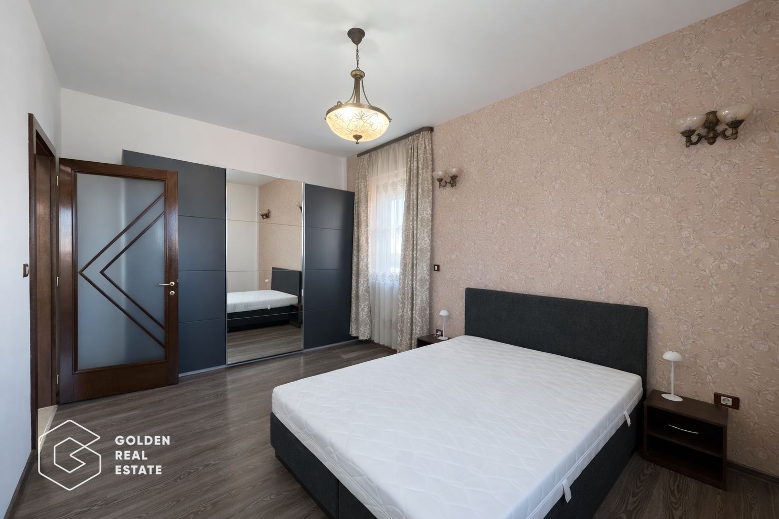 Penthouse Ared Uta, amenajat modern, vedere panoramica spre Stadionul Uta - Poză 6