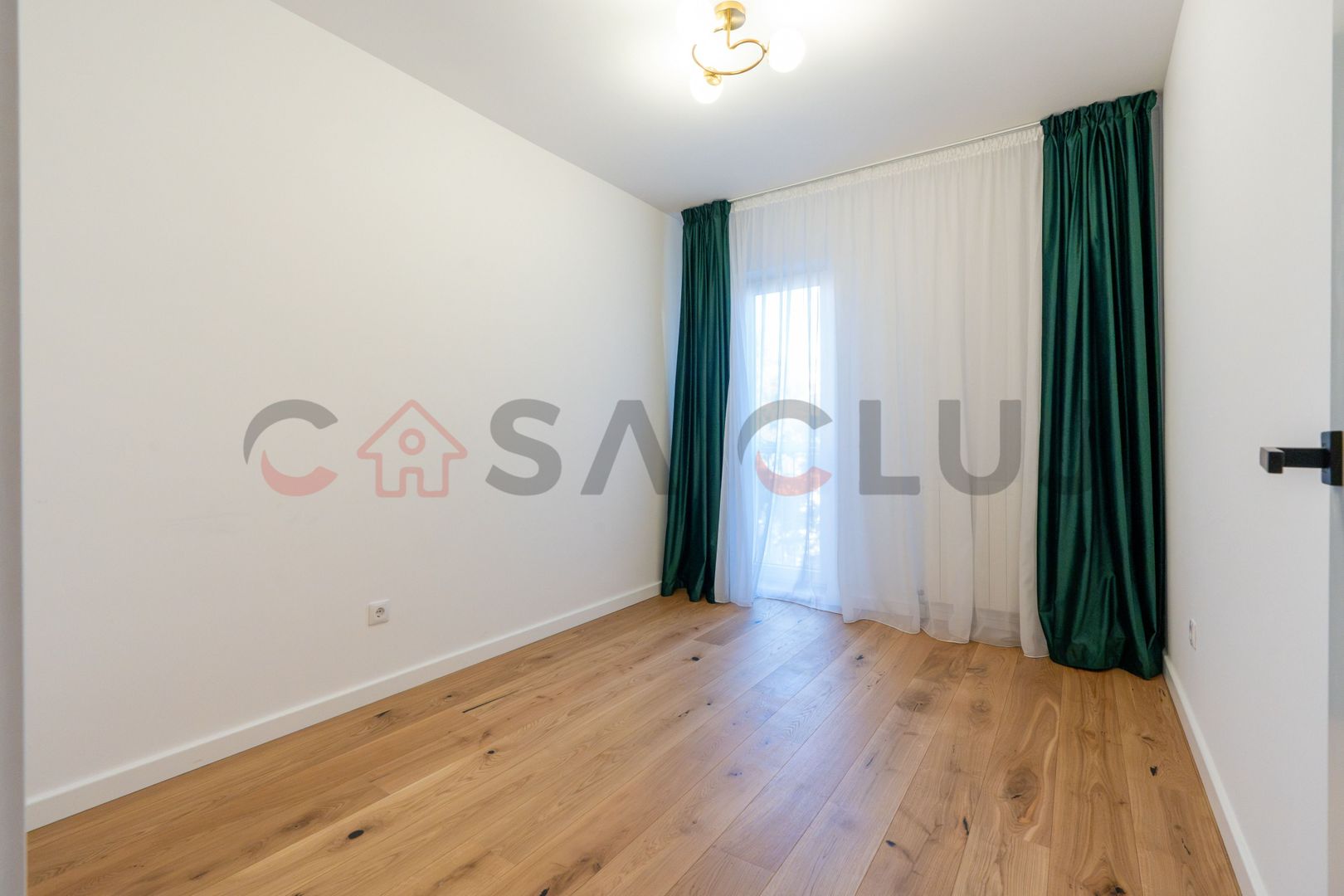 Apartament superb cu 4 camere, la cheie , zona Primaverii - Poză 8