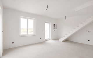 Duplex cu 3 camere si 2 bai. Finisaje la alegere. - Poză 3
