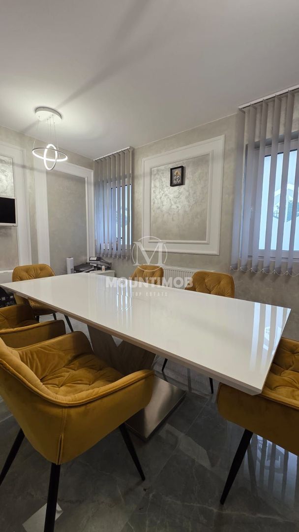 Birou Utilat si Mobilat, loc de parcare, Tractorul/Brasov - Poză 11