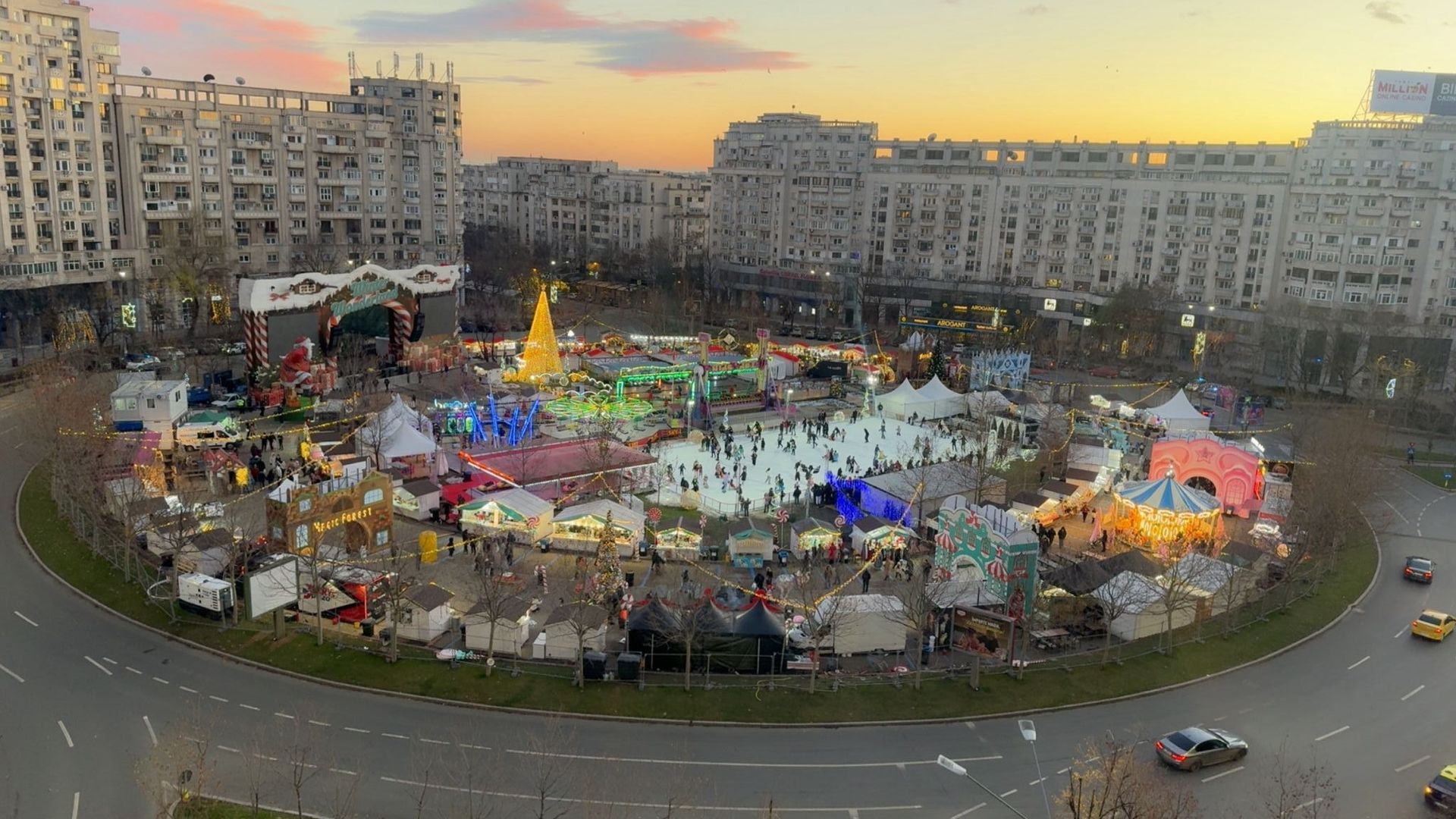 Vanzare Apartament 3 Camere Piata Alba Iulia Vedere Catre Rond DinToate Camerele - Poză 2