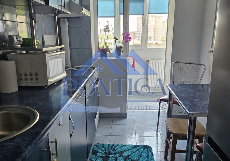 Închiriere apartament 2 camere, decomandat – Tomis Nord - Poză 3