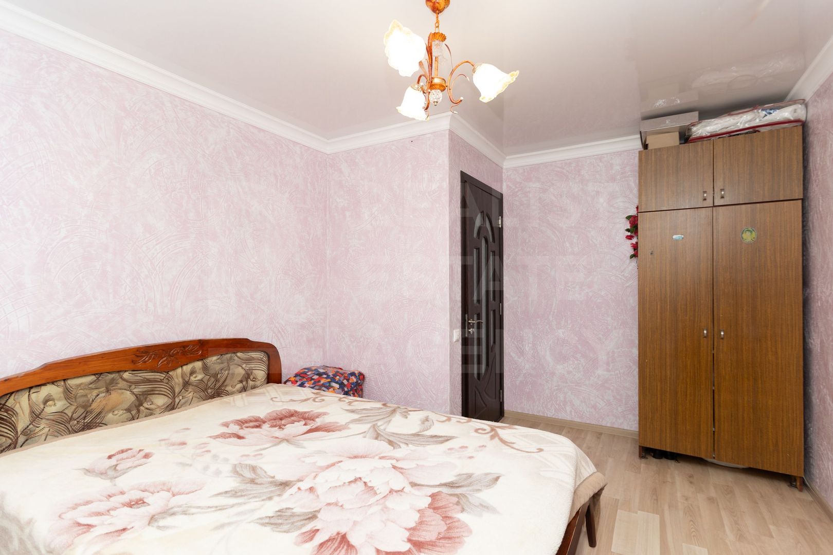 Vânzare, apartament, 3 camere, str. Luceafarul ,sat. Dobrogea. - Poză 2