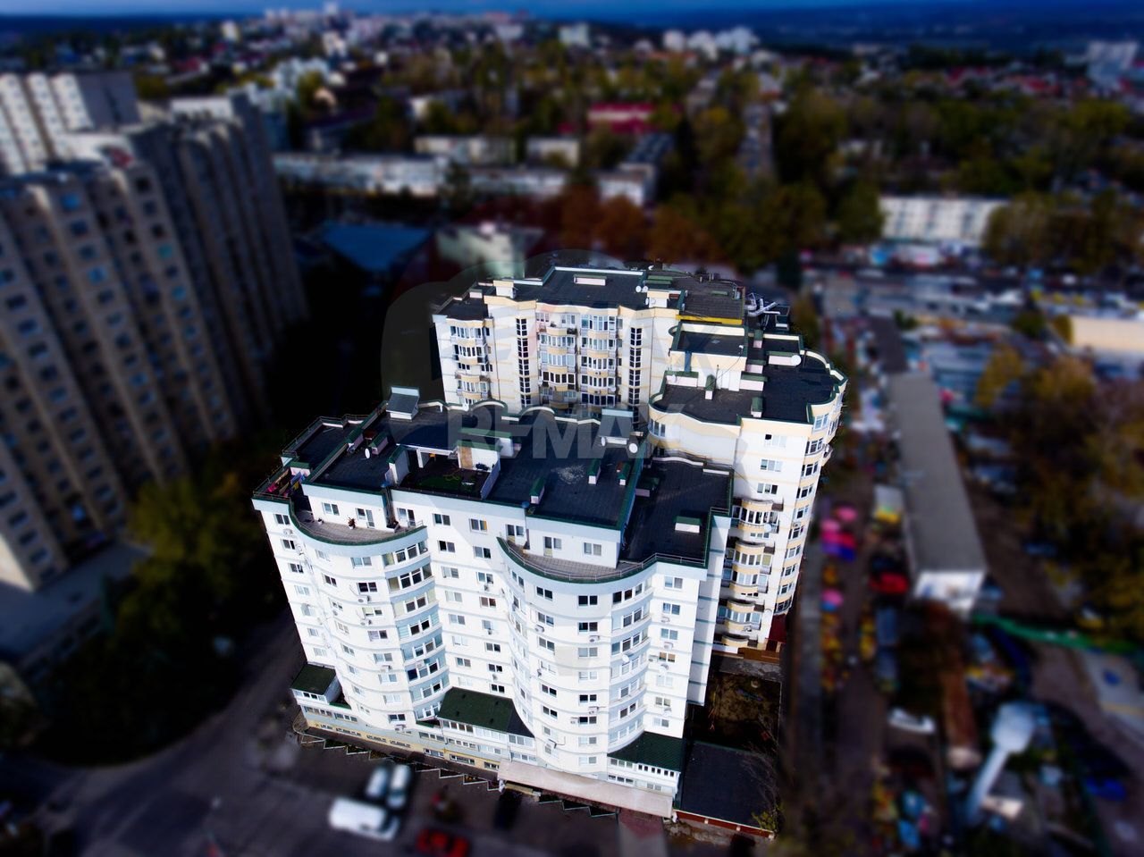 Complexul locativ Basconslux Ion Creangă 49/3 - Poză 3