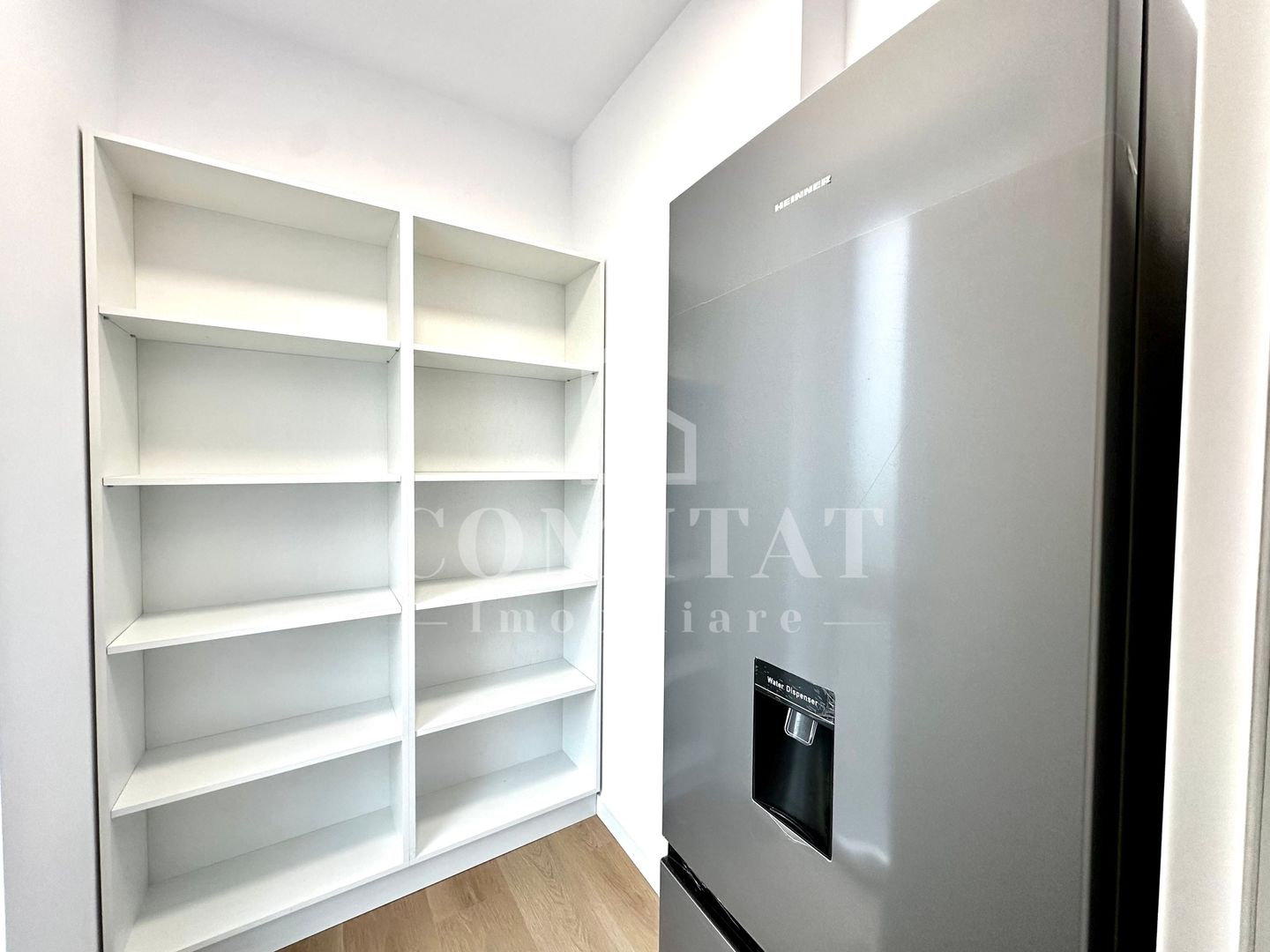 Apartament ultrafinisat | Etaj intermediar | Zona Str Tineretului - Poză 17