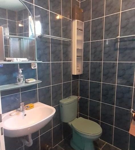 Ag. EUROPA vinde parterul unei case cu 2 etaje în zona Carpați 2. - Poză 4