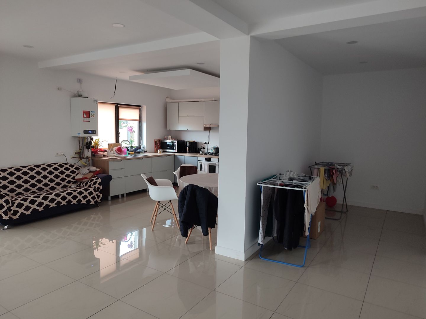 Sanandrei, Spurafete generoase, drum asflatat - Poză 4