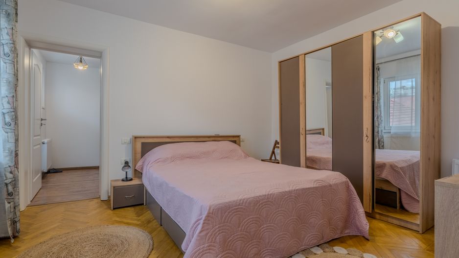 Casa individuala renovata integral | Brasovul Vechi - Dealul Cetatii - Poză 17