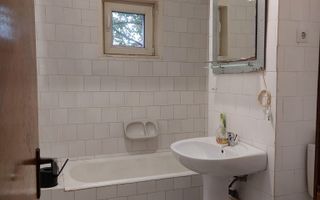 Apartament cu 3 camere 62 mp, oportunitate în zonă excelentă. - Poză 10