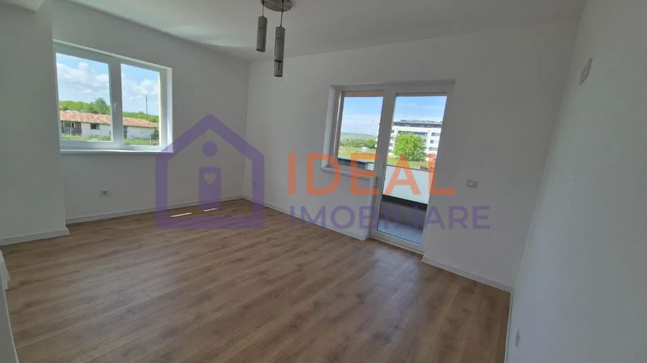 🏡 Apartament 3 camere și balcon- LA CHEIE, zona Calea Surii Mici - Poză 1