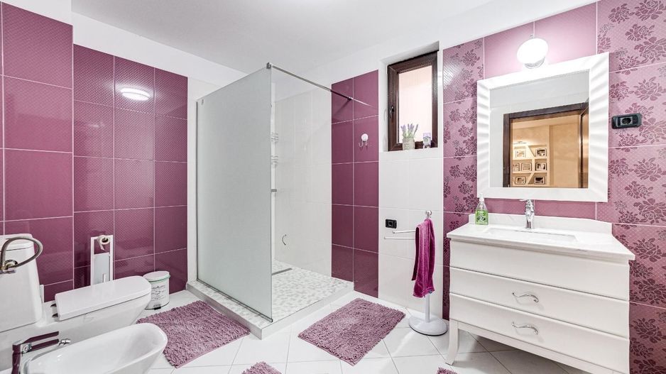 Vilă cu 7 camere de vânzare în zona Central - Poză 17