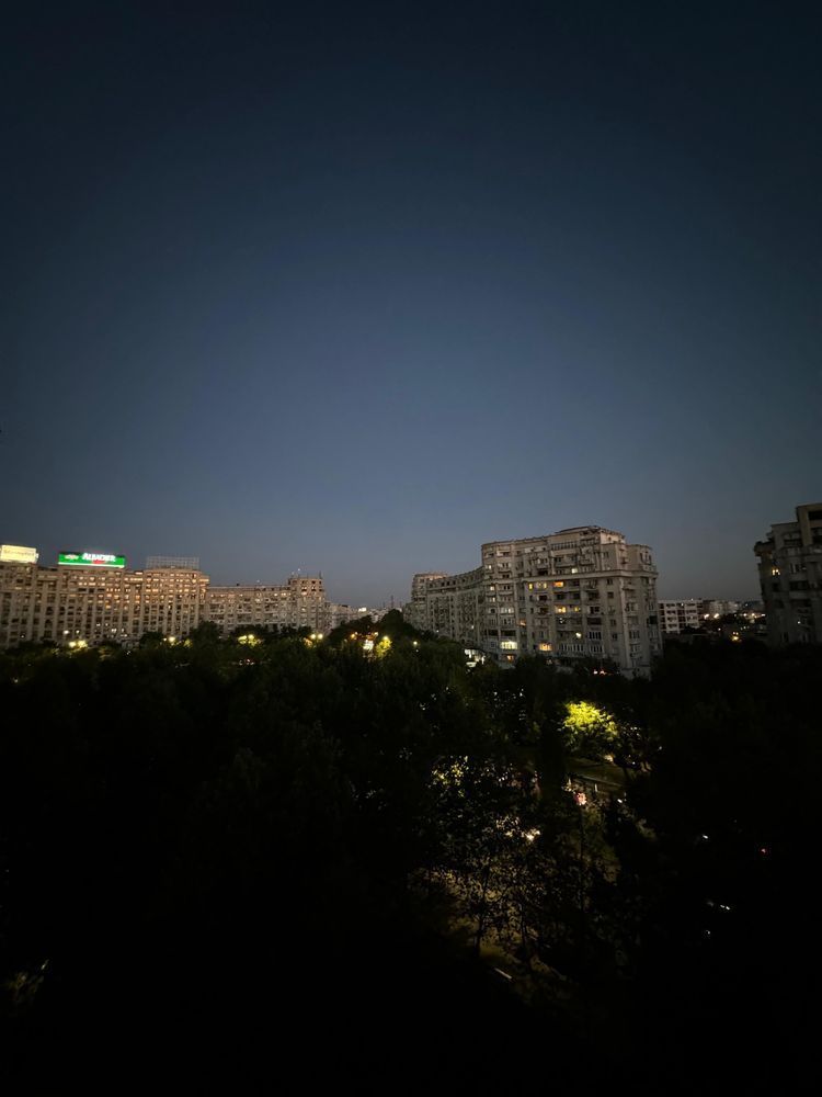 Apartament spațios 3 camere, mobilat complet, 2 bai, 3 balcoane, Bld. Unirii - Poză 3