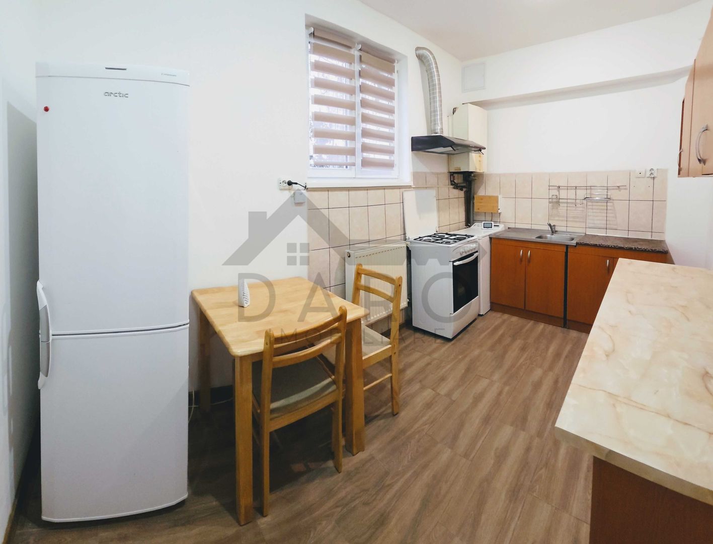 🏡 Închiriez ap. 2 camere 330€ – curte + terasă, zona semicentrală, - Poză 5