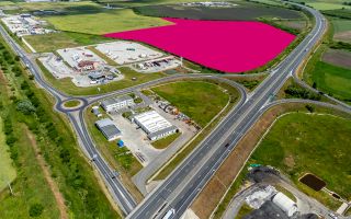Investiție strategică: Teren cu PUZ pentru un parc logistic - Poză 1