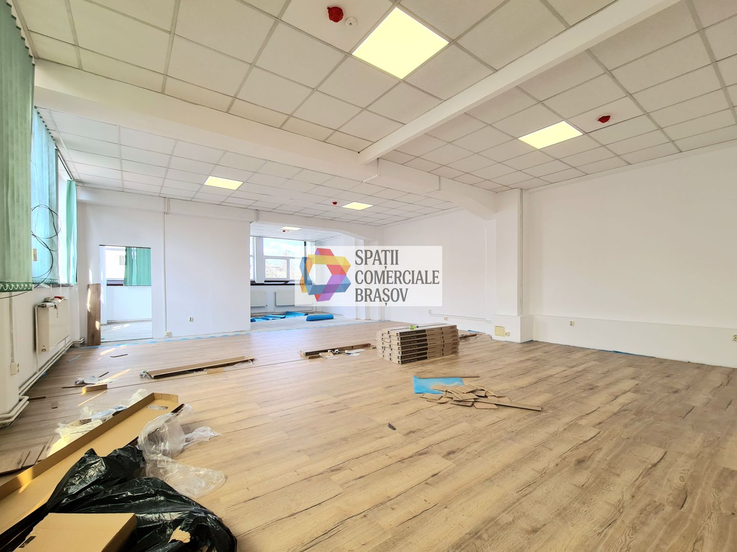 Spatiu birouri de închiriat Brasov - 130 mp # spatii-comerciale-brasov.ro - Poză 1