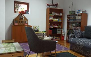 CASA CU 6 CAMERE ZONA CENTRAL - Poză 7