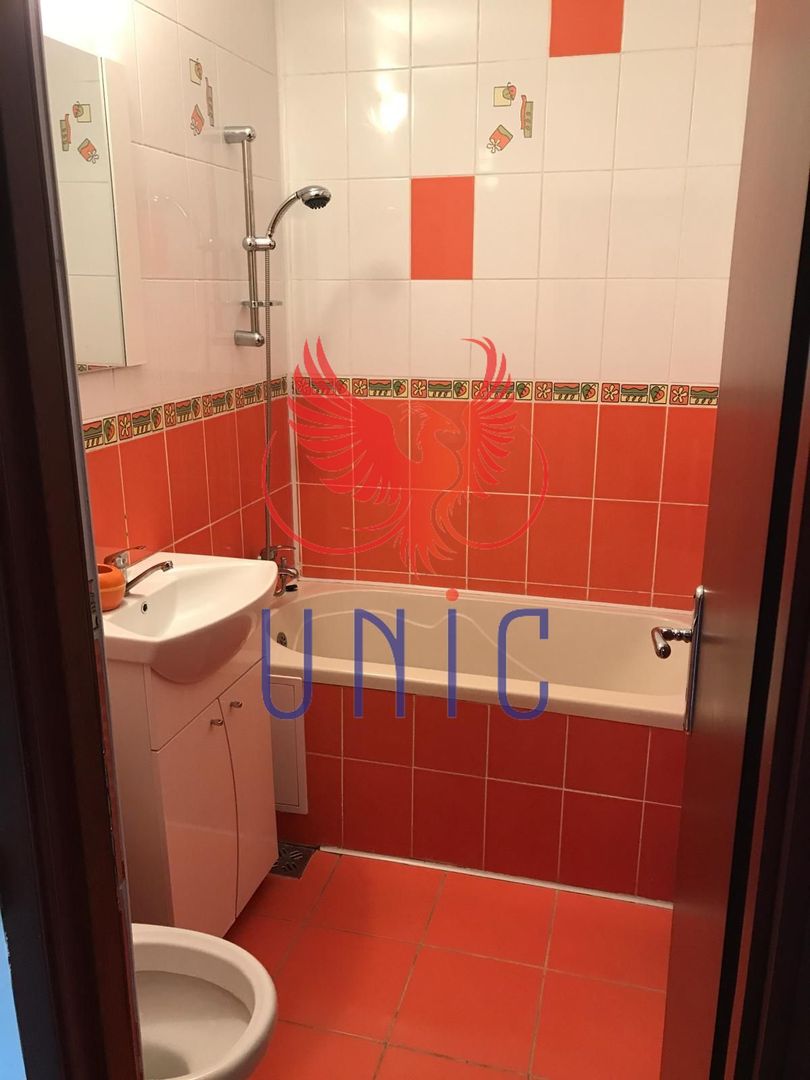 Apartament cu 2 camere -  zona Institut!! - Poză 5