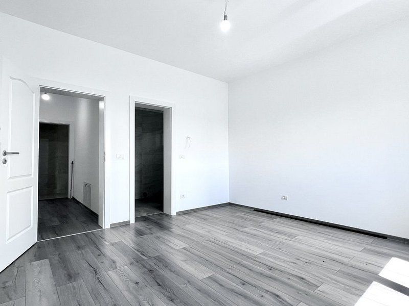Duplex 5 camere, zona liniștită - Socar -  Dumbrăvița - Poză 19