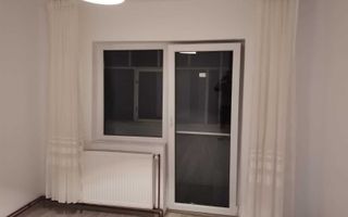 Apartament 4 camere etaj 2 - zona Ștefan cel Mare - Poză 4